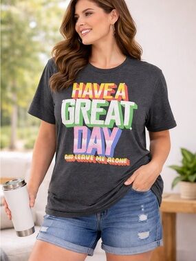 Funny Graphic Teeshirt Size Medium